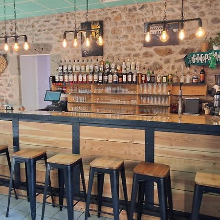 L'Auberge De La Source La Valla-sur-Rochefort Ngoại thất bức ảnh