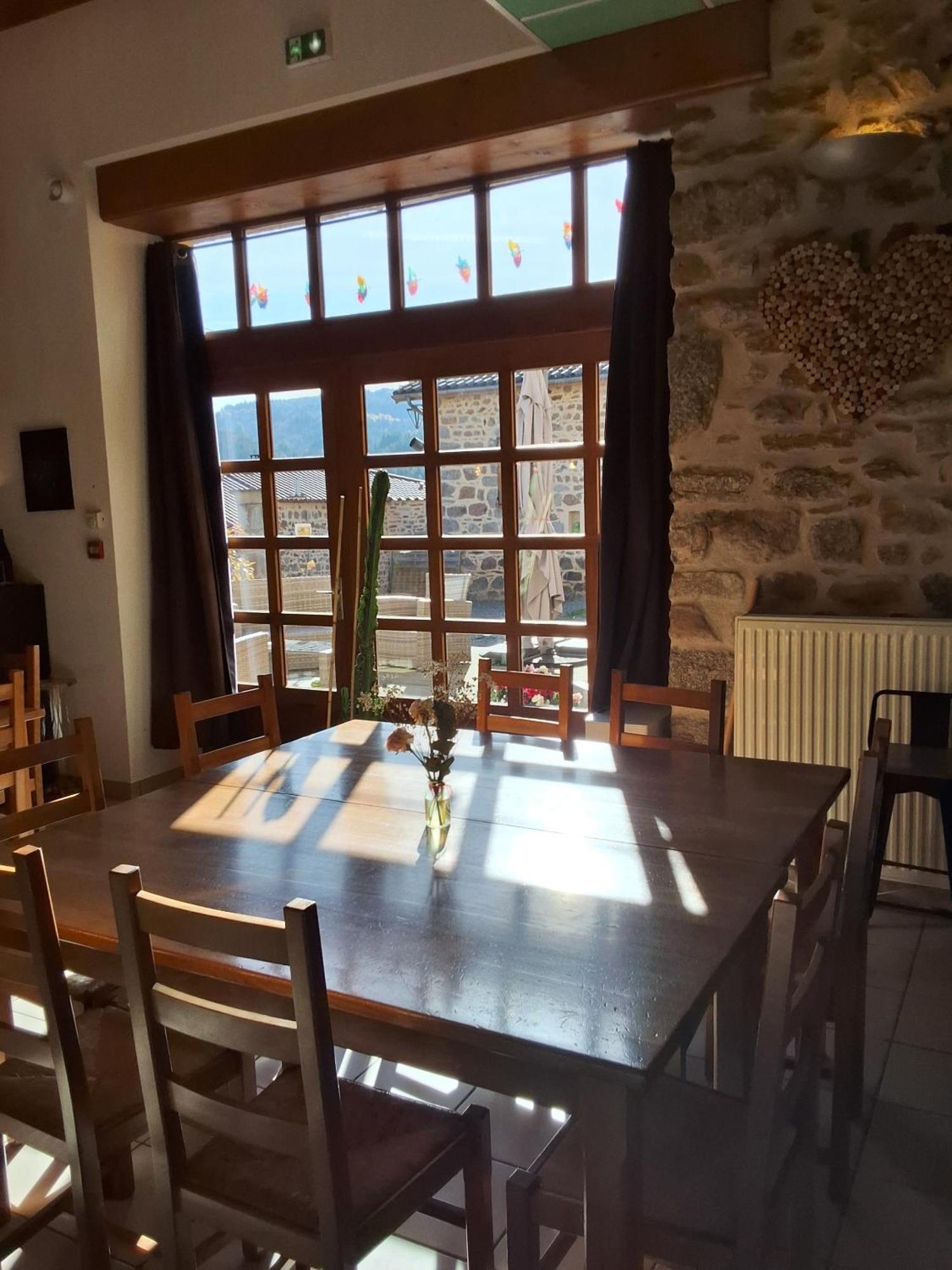 L'Auberge De La Source La Valla-sur-Rochefort Ngoại thất bức ảnh